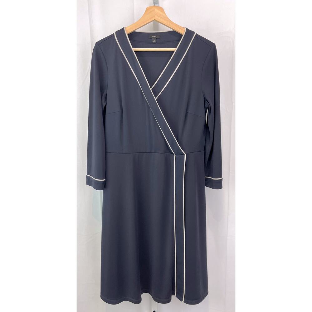 TALBOTS Size M Faux Wrap Knit Jersey Dress V Neck 3/4 Sleeve Navy Blue White